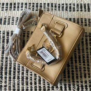 Bebe Leilani Solid handle crossbody NWT SMALL purse Tan